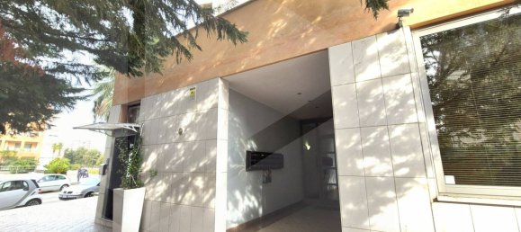 3 rooms Apartment in Pescara, Italy No. 20508 18