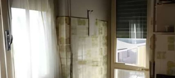 3 rooms Apartment in Besana in Brianza, Italy No. 288350 4