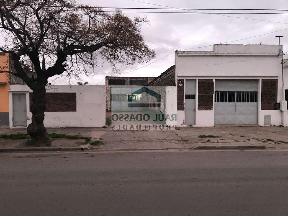 1150m² Building in Buenos Aires, Argentina No. 105137