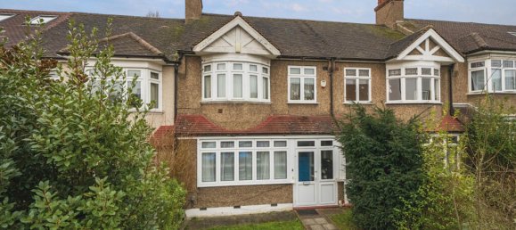 3 bedrooms House in London, United Kingdom No. 7739 14