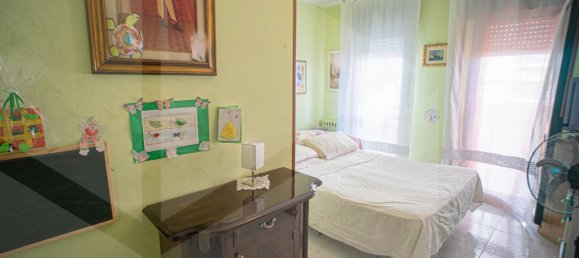 Apartamento de 4 habitaciónes en Bari, Italy No. 28734 43