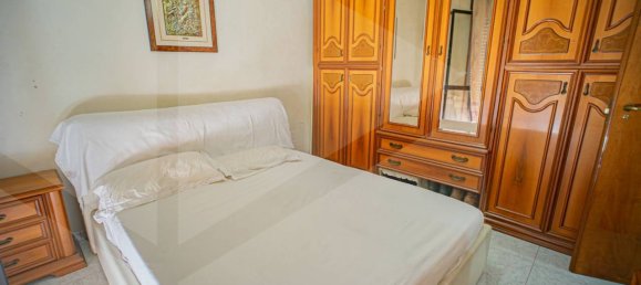 Apartamento de 4 habitaciónes en Bari, Italy No. 28734 21