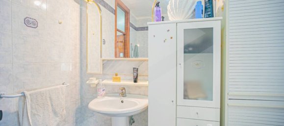 Apartamento de 4 habitaciónes en Bari, Italy No. 28734 33