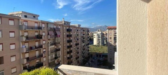 3 غرف نوم شقة في Palermo, Italy رقم 194227 24