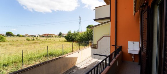 Casa de 5 habitaciónes en Monsummano Terme, Italy No. 279064 10