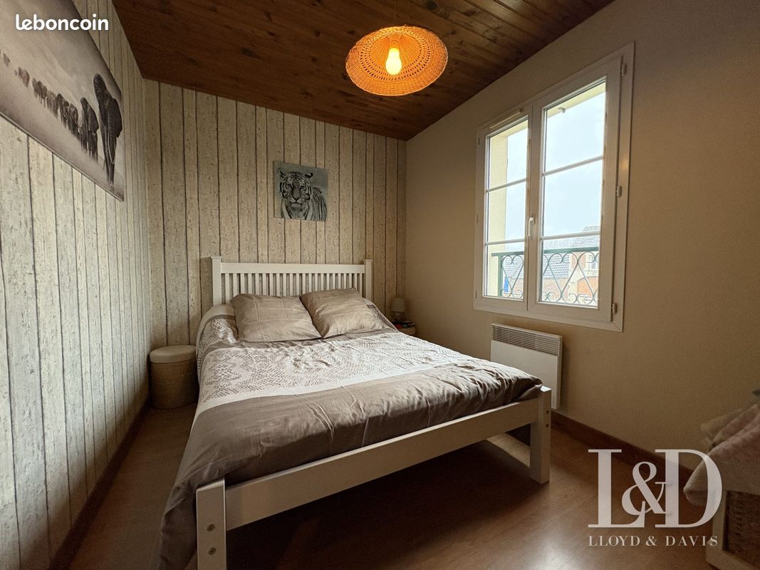 4 Schlafzimmer Haus in Compiegne, France, Nr. 153768