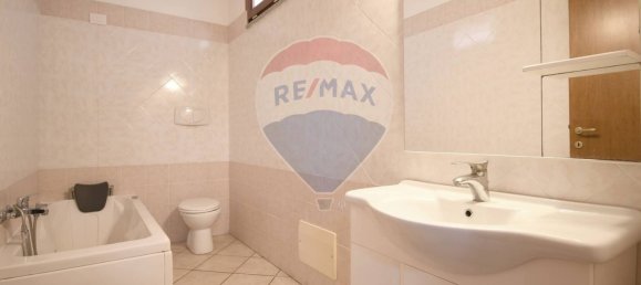 Apartamento de 1 dormitorio en Elmas, Italy No. 380103 21