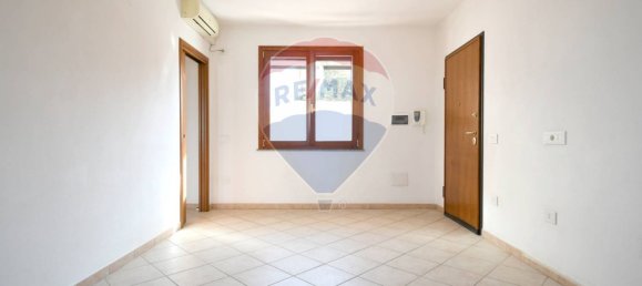 Apartamento de 1 dormitorio en Elmas, Italy No. 380103 6