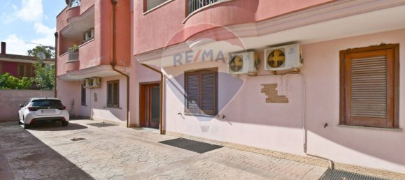 Apartamento de 1 dormitorio en Elmas, Italy No. 380103 2