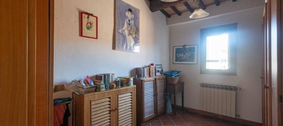 12 rooms House in Cetona, Italy No. 57858 20