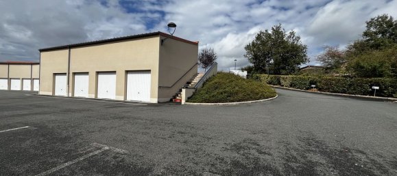 3 Schlafzimmer Wohnung in Villefranche-de-Rouergue, France, Nr. 339935 11