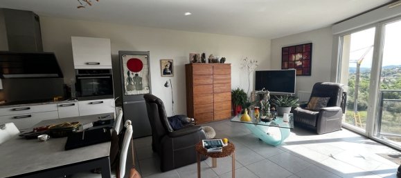 3 Schlafzimmer Wohnung in Villefranche-de-Rouergue, France, Nr. 339935 3