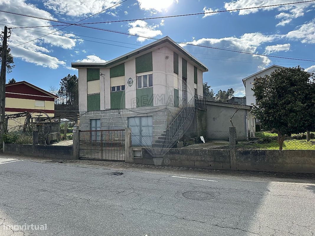 3 bedrooms House in Vila Mea, Portugal No. 184616