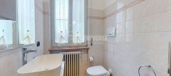 Apartamento de 3 divisões em Montorfano, Italy N.º 23552 14