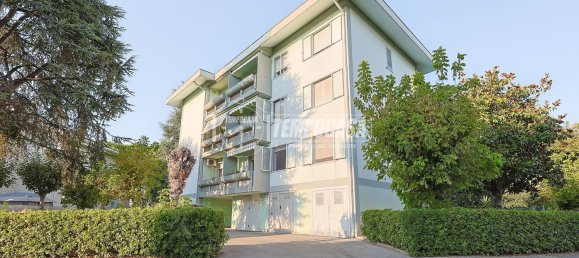 Квартира с 4 спальнями в Риччоне, Италия № 377122 19