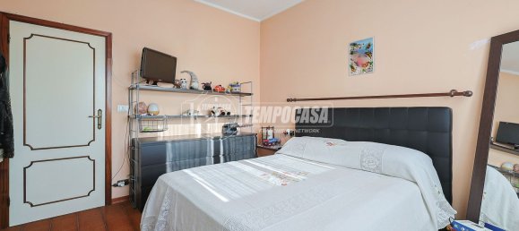 Квартира с 4 спальнями в Риччоне, Италия № 377122 9