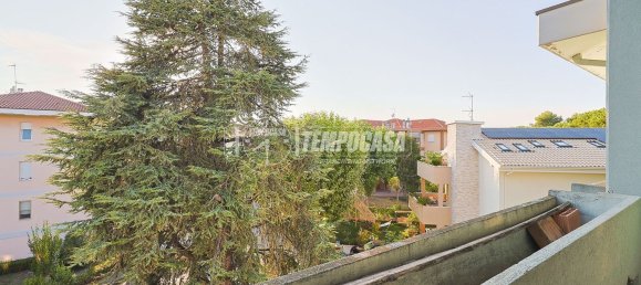 Квартира с 4 спальнями в Риччоне, Италия № 377122 16