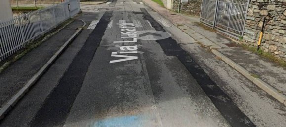 40m² Garage in Sondrio, Italy No. 359566 12