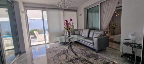 5 غرف نوم منزل في Parekklisia, Cyprus رقم 10622 10