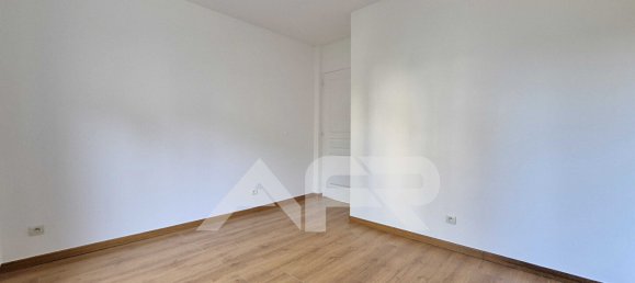 3 bedrooms House in Chatou, France No. 167287 8