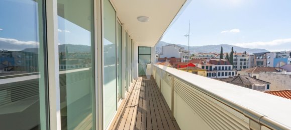 4 bedrooms Apartment in Funchal, Portugal No. 174519 16