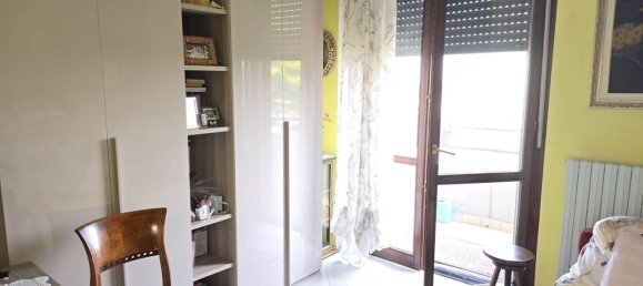 Квартира с 4 комнатами в Парма, Италия № 298922 4