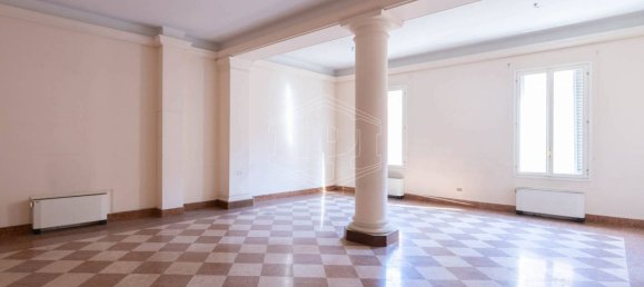 2 rooms Apartment in Bologna, Italy No. 268030 45
