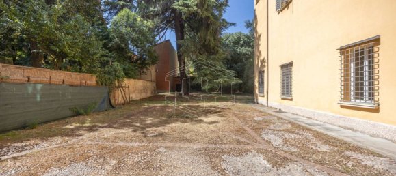 2 rooms Apartment in Bologna, Italy No. 268030 34