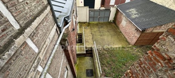 3 bedrooms House in Saint-Quentin, France No. 77851 36