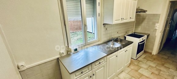 3 bedrooms House in Saint-Quentin, France No. 77851 20