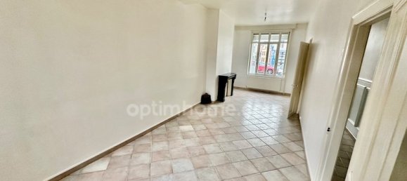 3 bedrooms House in Saint-Quentin, France No. 77851 39