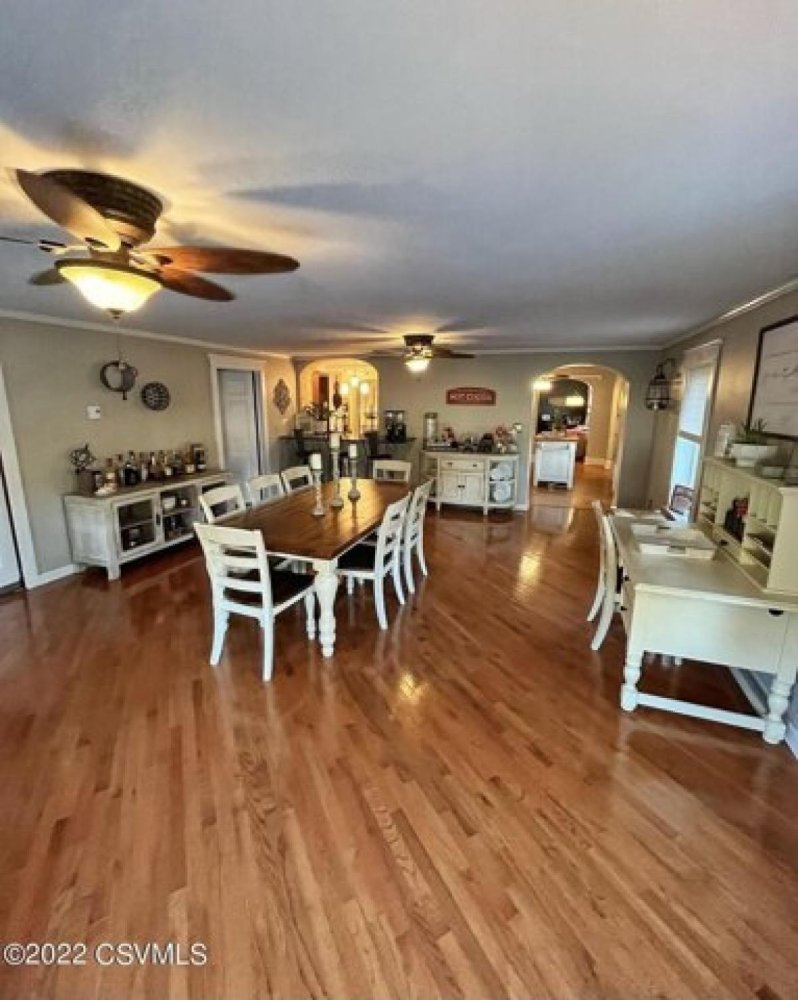 5 bedrooms House in Elysburg, USA No. 424649