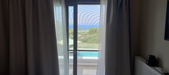 4 bedrooms Villa in Chalkidiki, Greece No. 2008 11