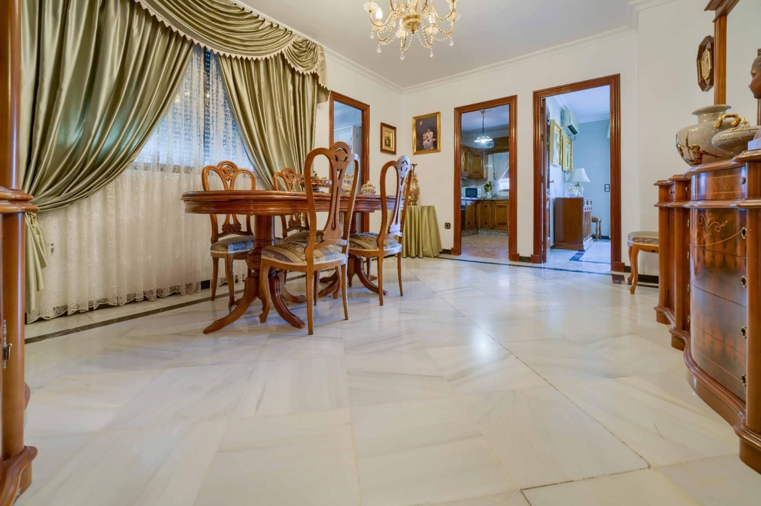 4 bedrooms Apartment in Andalusia, Spain No. 206967