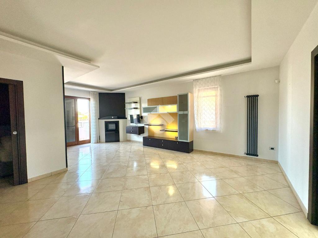 3 Schlafzimmer Doppelhaus in Sant'Antimo, Italy, Nr. 291857