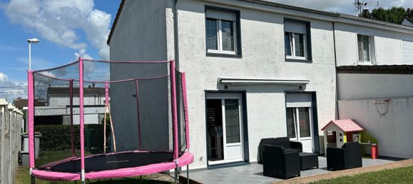 3 bedrooms House in Beuvrages, France No. 306554 9