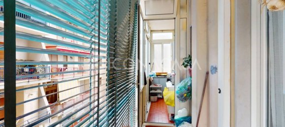 3 rooms Apartment in San Giorgio a Cremano, Italy No. 339228 12