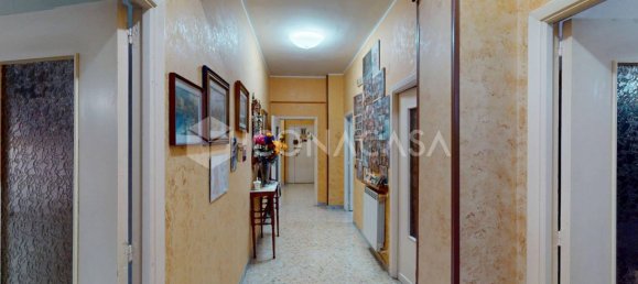 3 rooms Apartment in San Giorgio a Cremano, Italy No. 339228 9