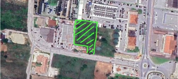 Terreno en Avezzano, Italy 2450 m² No. 255247 2