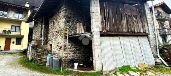 3 rooms House in Cosio Valtellino, Italy No. 179264 10