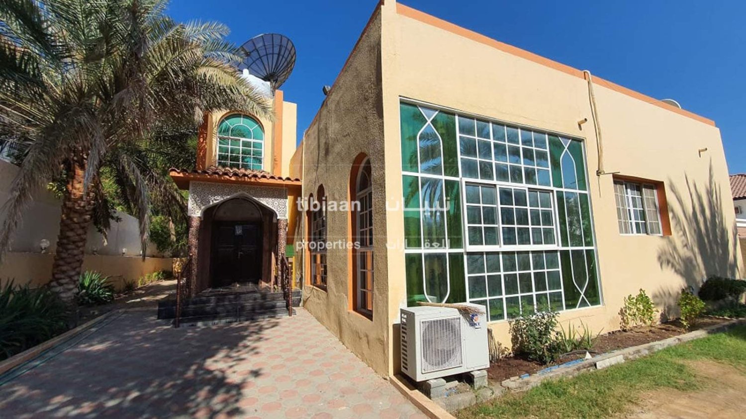 Villa de 4 dormitorios en Muscat, Oman No. 343