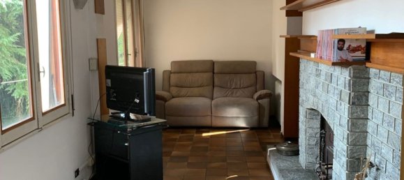 10 bedrooms Apartment in Borgomanero, Italy No. 346414 7