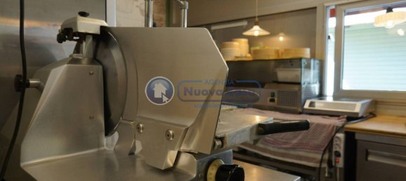 1 room Commercial property in Ravenna, Italy No. 333818 10