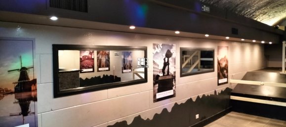 100m² Commercial property in Rome, Italy No. 50134 7