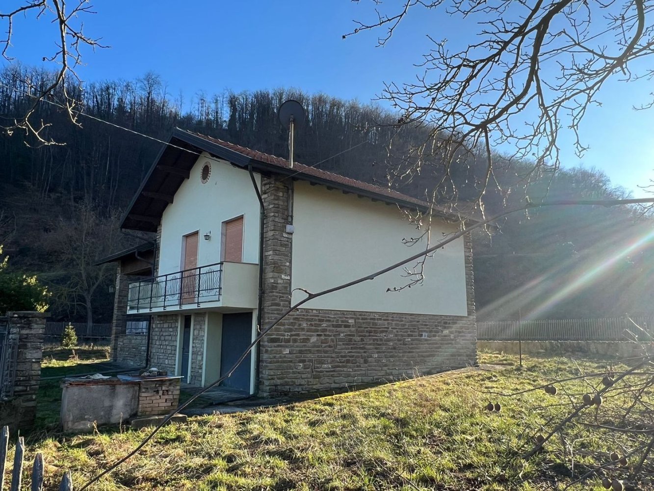 5غرفة فيلا في Camerana, Italy رقم 152998