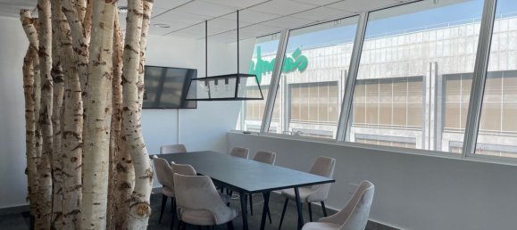 97m² Office in Marbella, Spain No. 61178 3