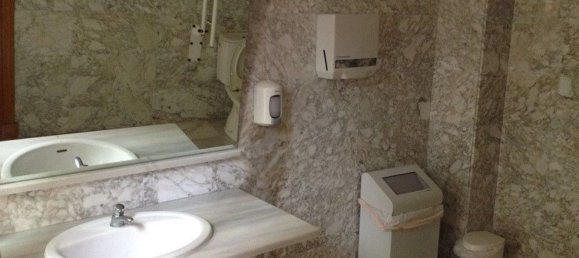 97m² Office in Marbella, Spain No. 61178 10