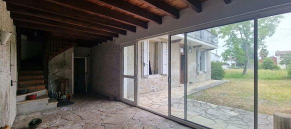 4 bedrooms House in Saint-Gaudens, France No. 356875 5