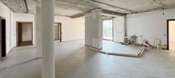 Propiedad comercial de 10 habitaciónes en Landshut, Germany No. 29313 13