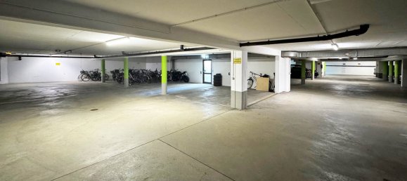 Propiedad comercial de 10 habitaciónes en Landshut, Germany No. 29313 6